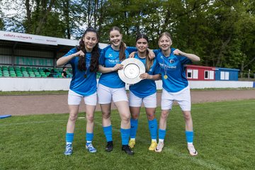Bild 191 - wBJ Pinneberg Hamburger Meister Siegerehrung